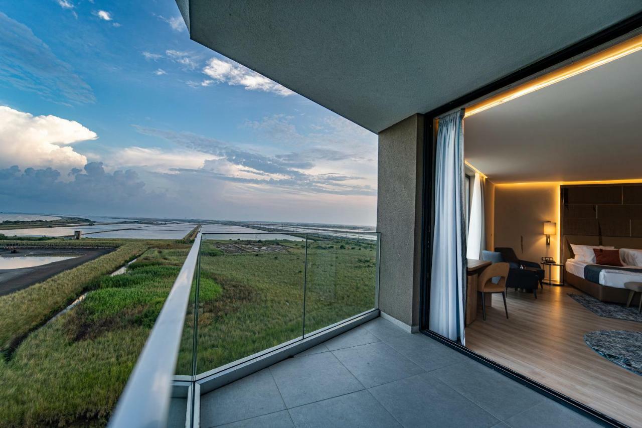 Junior Suite with Sea View,904115152:JPEG